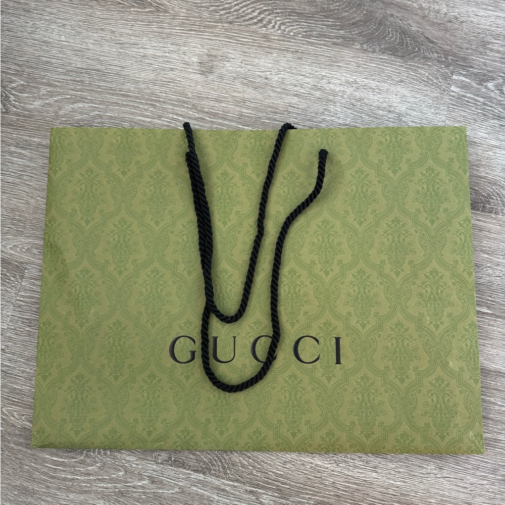 Gucci EUC Extra Large Luxury Shopping Bag Authentic Designer Gift Bag Green